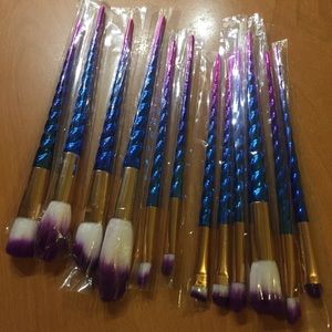 12 piece unicorn makeup brush set